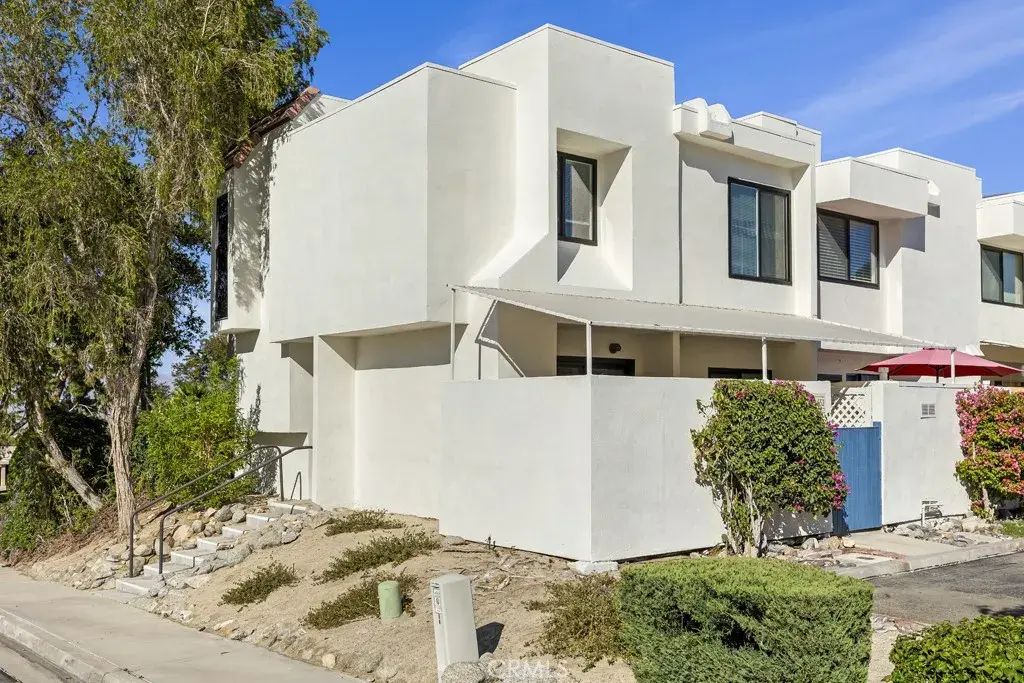 48652 Desert Flower Drive, Palm Desert