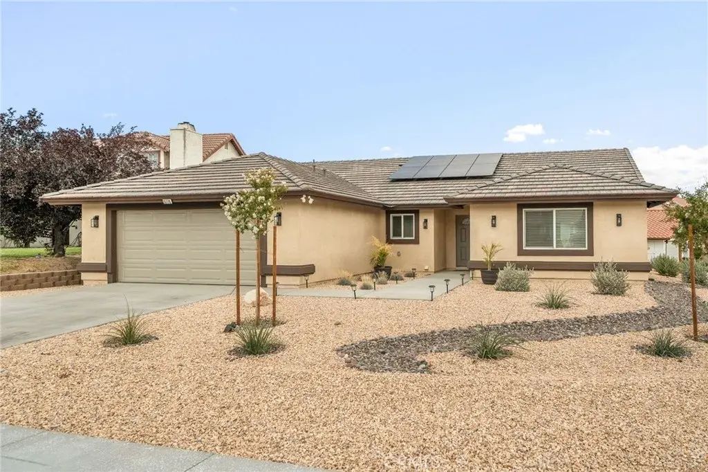 15770 Nassau Drive, Victorville