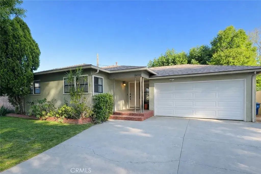 18228 Keswick, Reseda