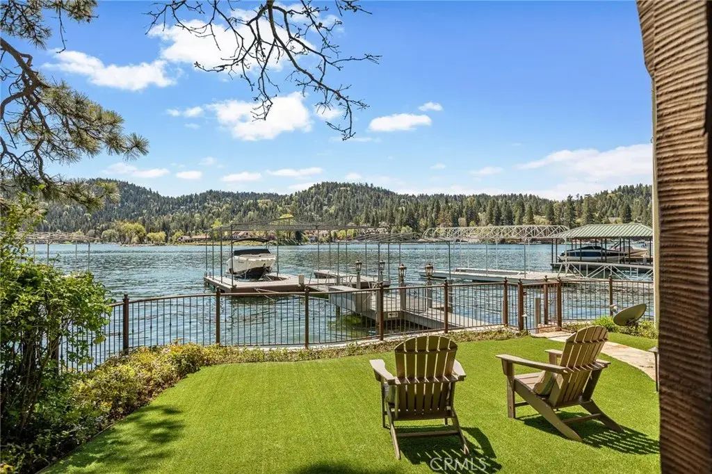 28089 Point Hamiltair, Lake Arrowhead