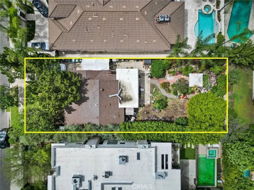 12415 Erwin Street, Valley Glen