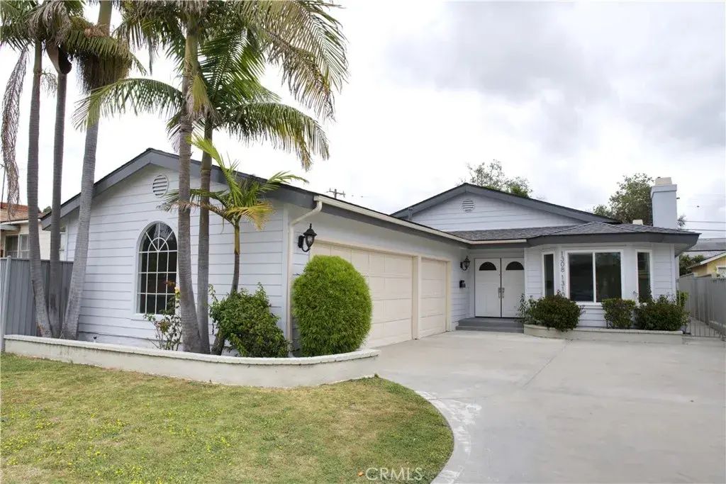 1308 Elm, Torrance