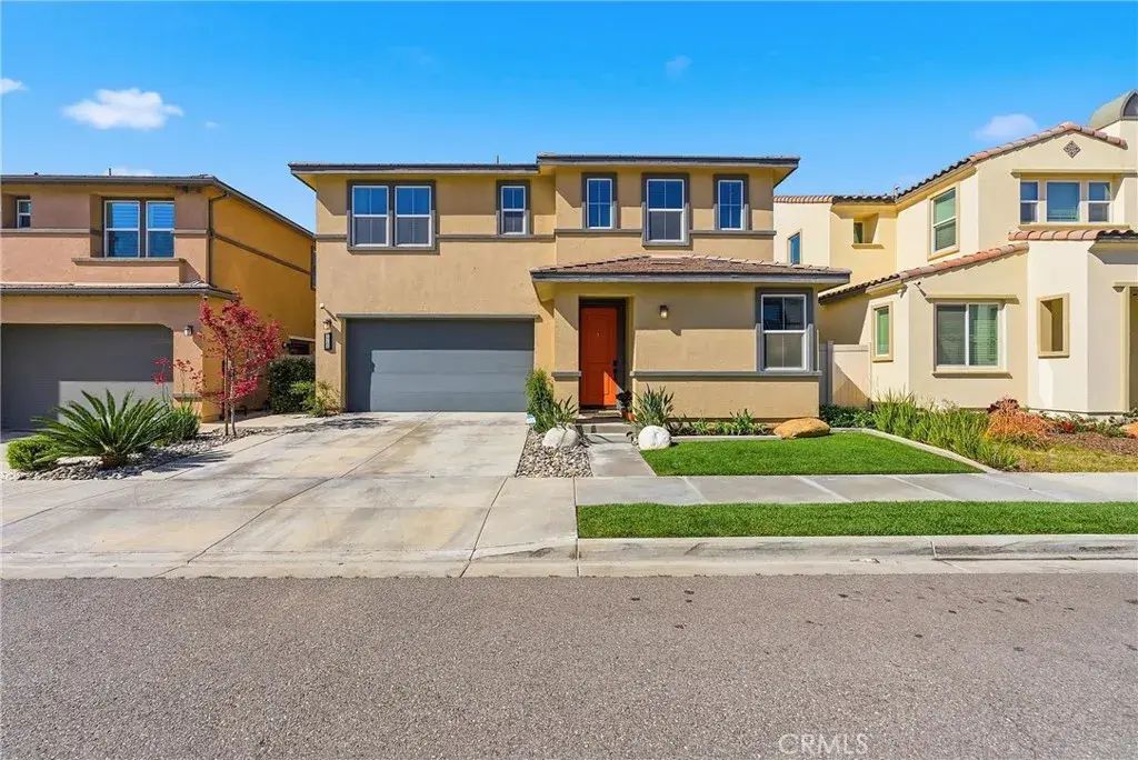 18106 Meridian, Saugus
