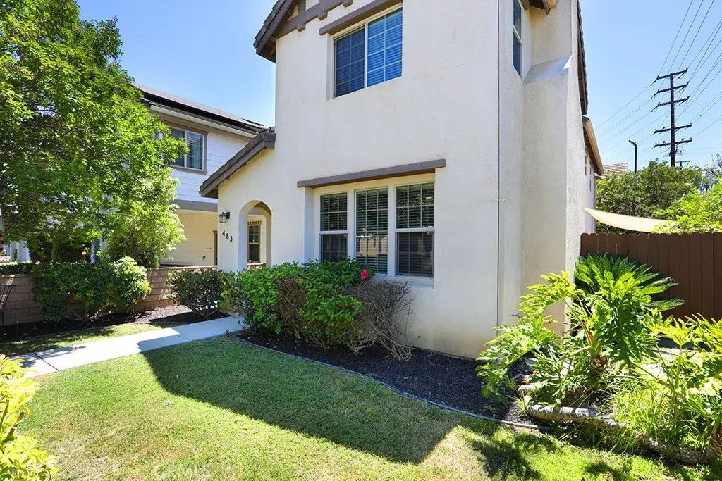 483 Klamath Street, Corona