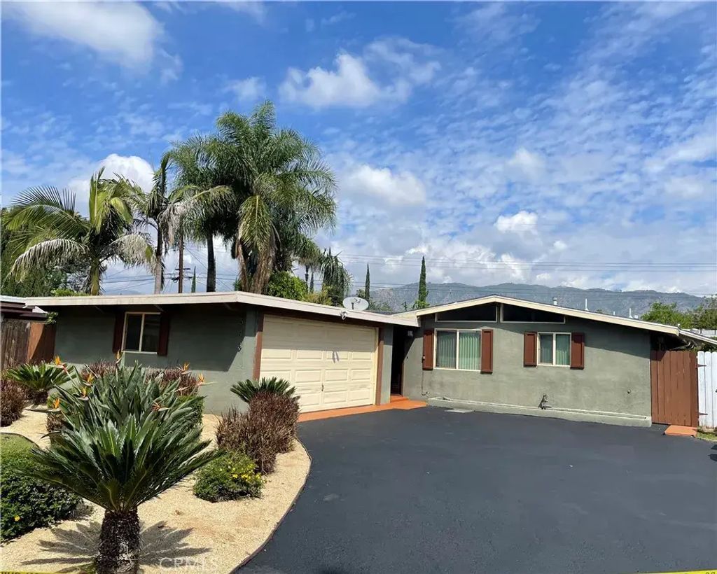 543 E Haltern Avenue, Glendora
