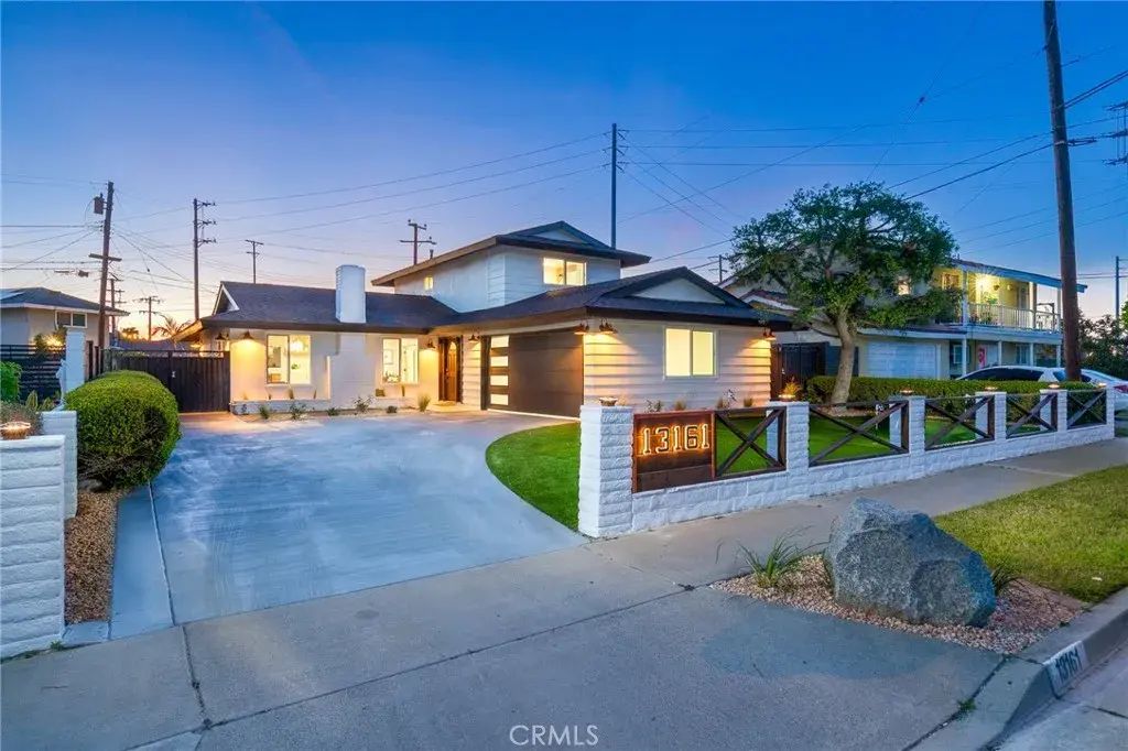 13161 Summit Cir, Westminster
