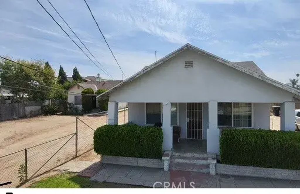 7534 Fern, Riverside