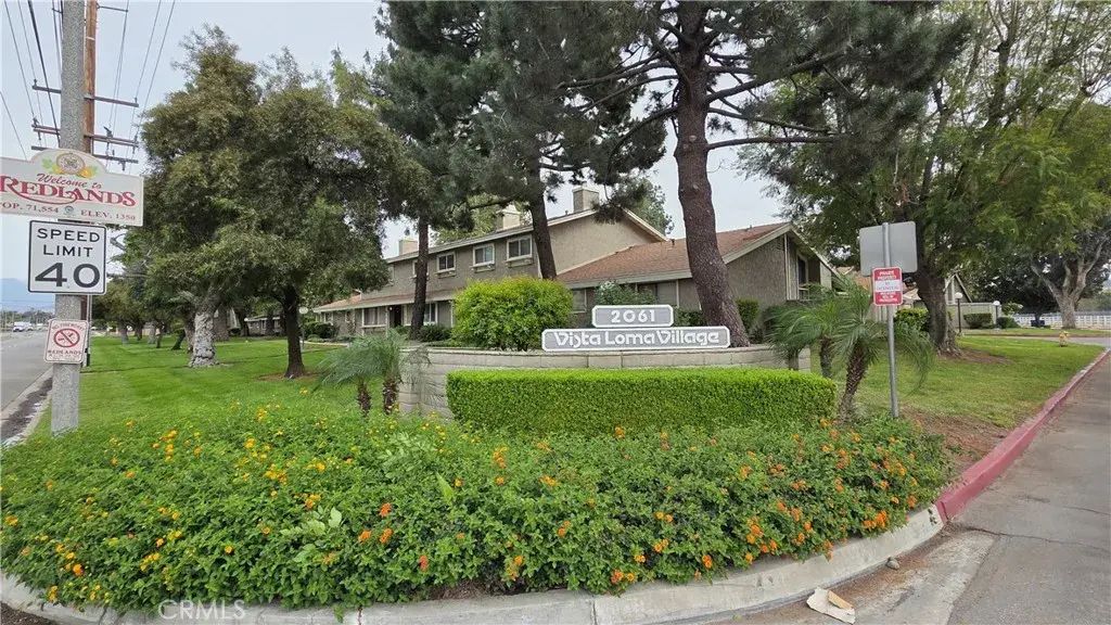 2061 W Redlands, Redlands