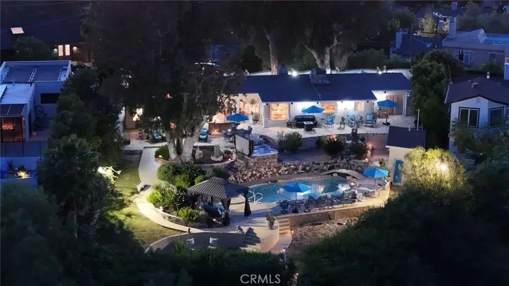 5038 Cerrillos Drive, Woodland Hills