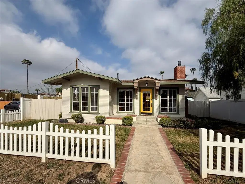 3043 Market, Riverside