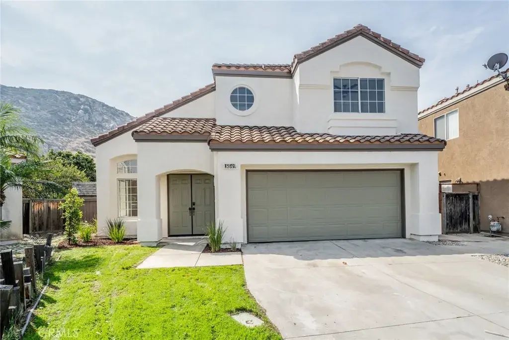 15849 Firethorn Road, Fontana