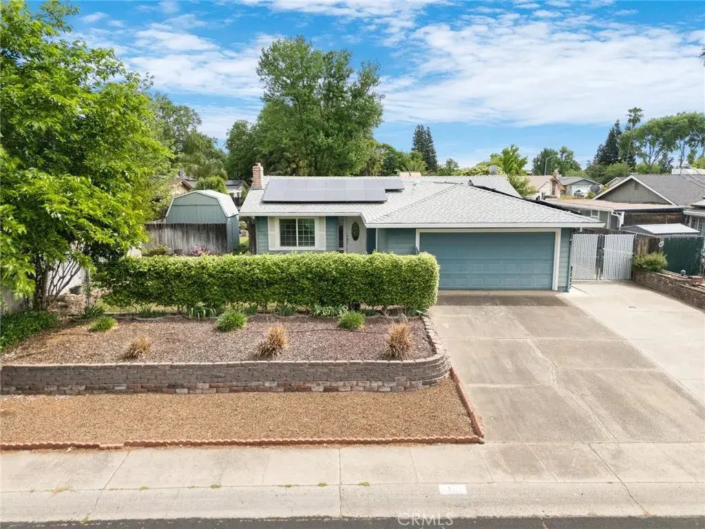 17 Tioga Way, Chico