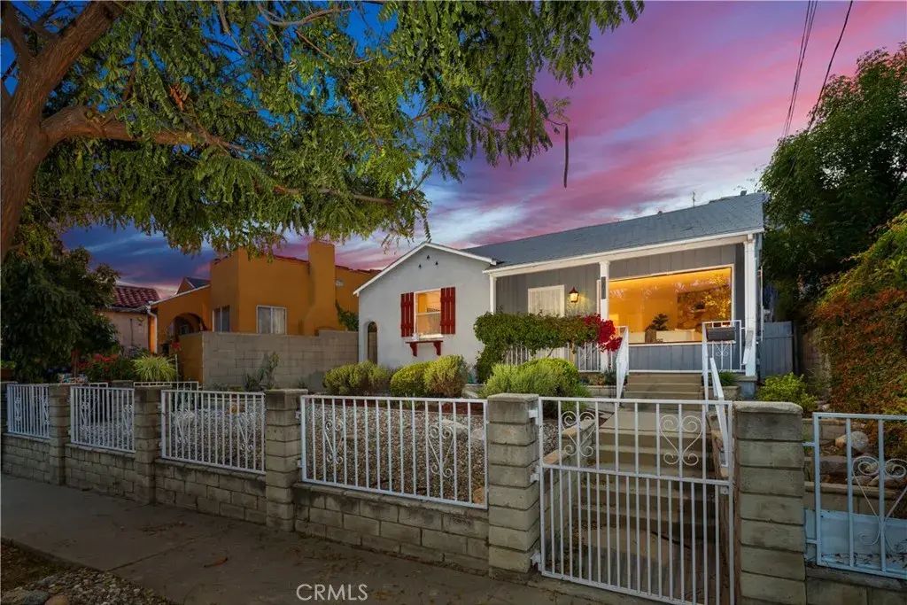 2811 Budau Avenue, Los Angeles