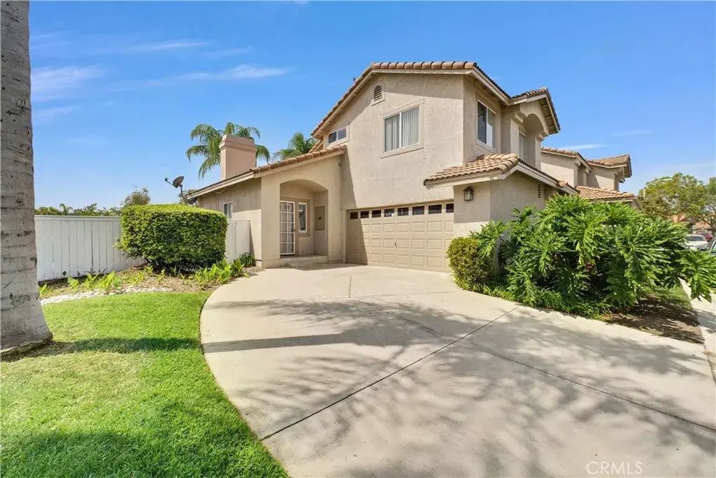 2220 Ascot Street, Corona