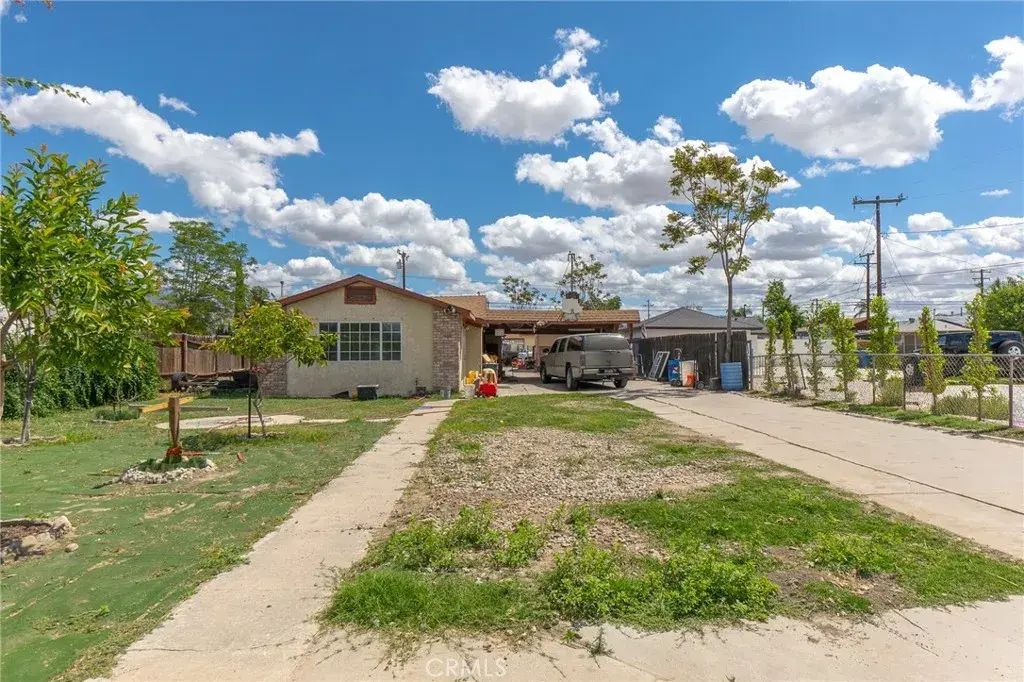 7869 Del Rosa, San Bernardino