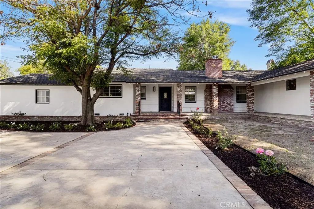 17361 Parthenia, Sherwood Forest