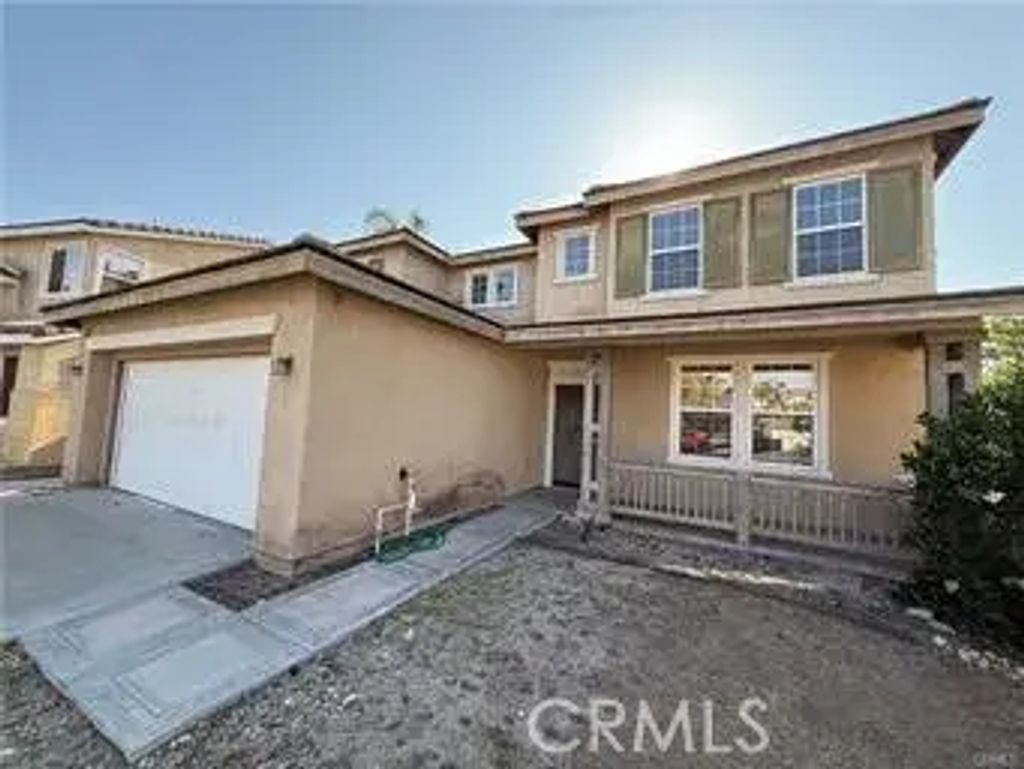 7434 Freeport, Fontana
