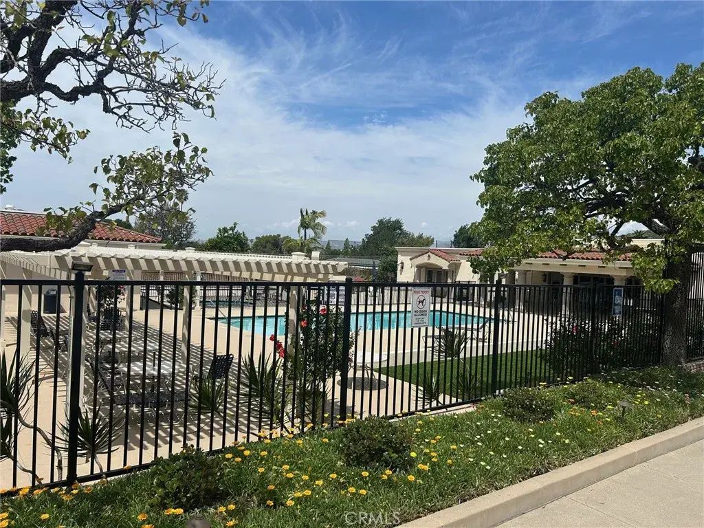 24 Gitana, Camarillo