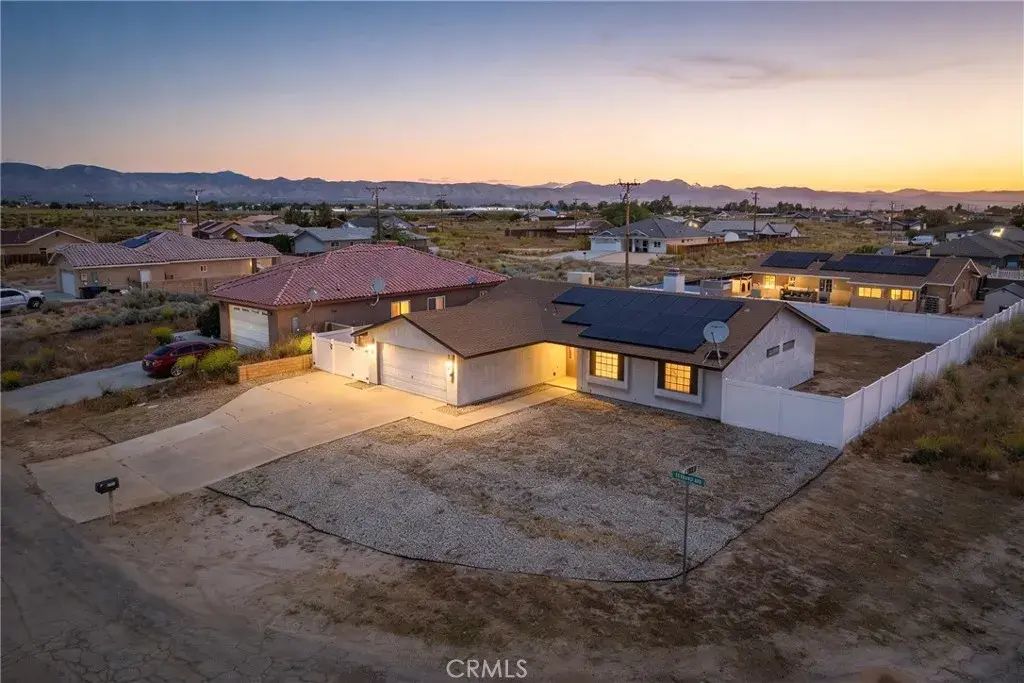 7881 Fernwood, California City