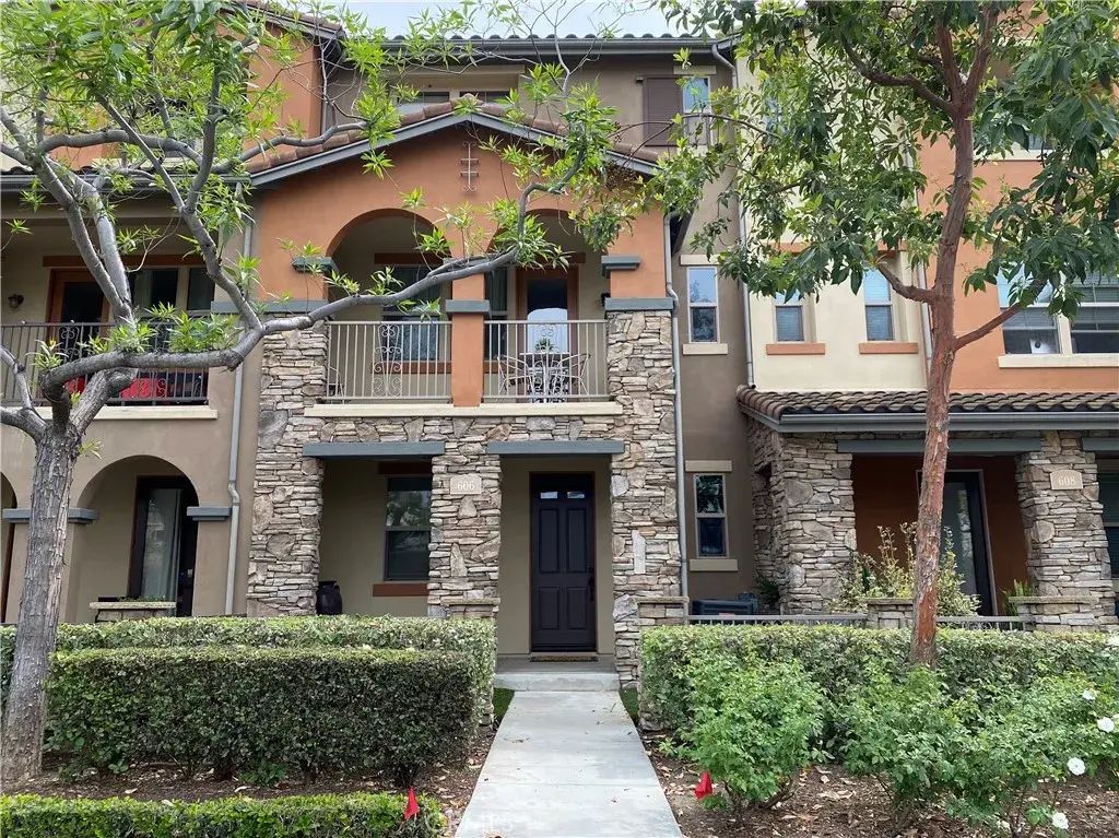 606 Asbury Street, Claremont