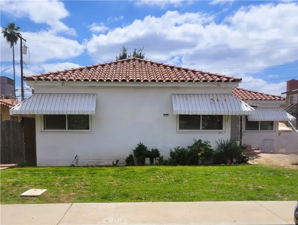 623 W Hedges Avenue, Fresno