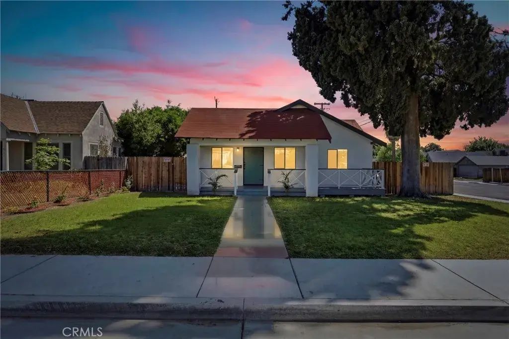 201 Lincoln Street, Bakersfield