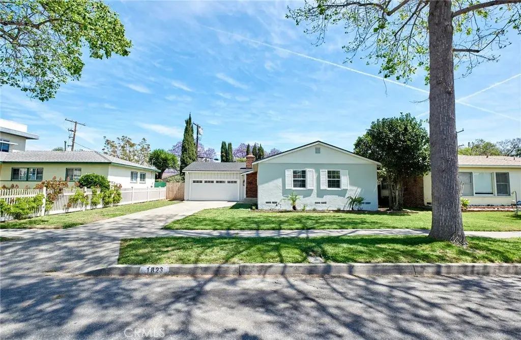 1823 Greenwood, Santa Ana