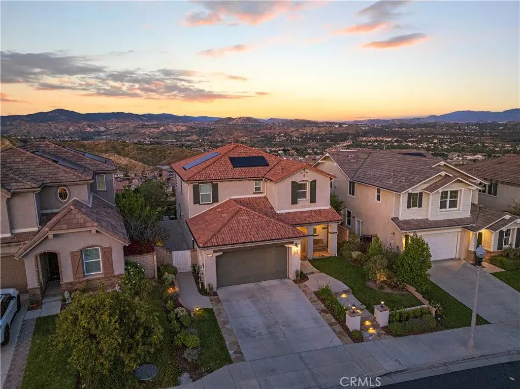 28886 West Hills Drive, Valencia