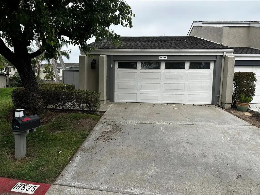 19835 Maritime, Huntington Beach
