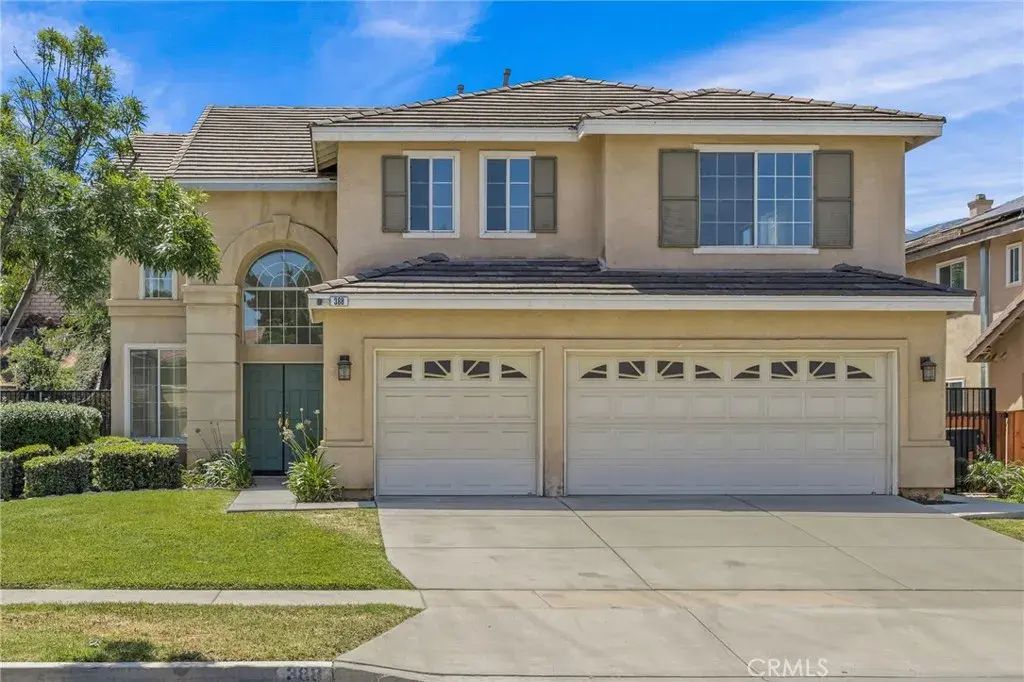 388 Snowbird Lane, Corona