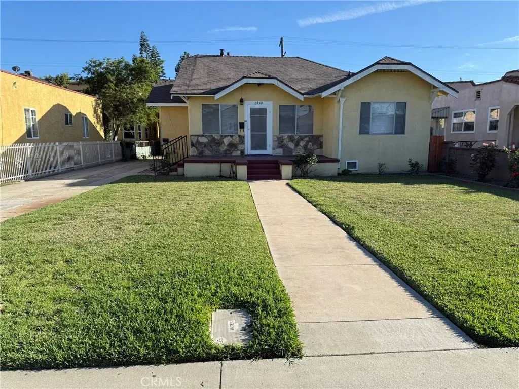 2454 California, Huntington Park