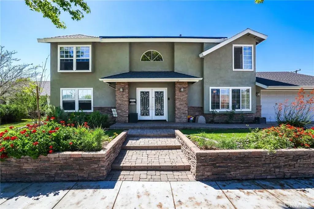 390 N Milford, Orange