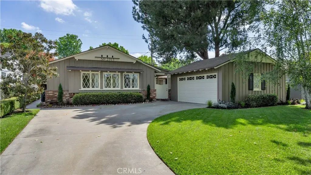 2313 N Baker, Santa Ana