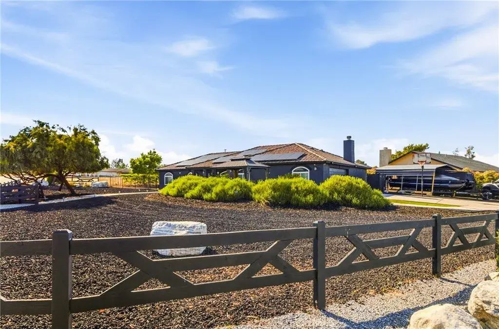 7518 San Bruno, Hesperia