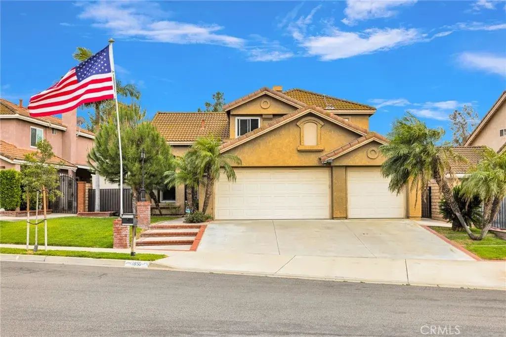 1850 Breckenridge, Corona