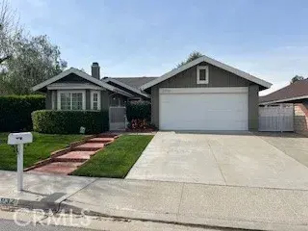 22932 Beech Creek, Valencia