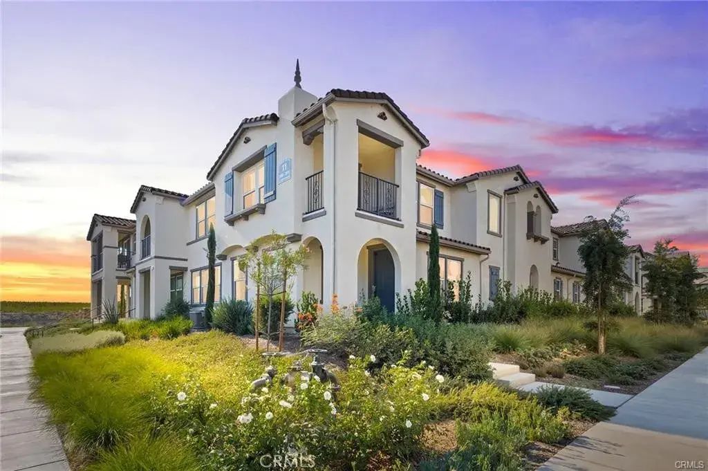 3906 E Coronado Privado, Ontario