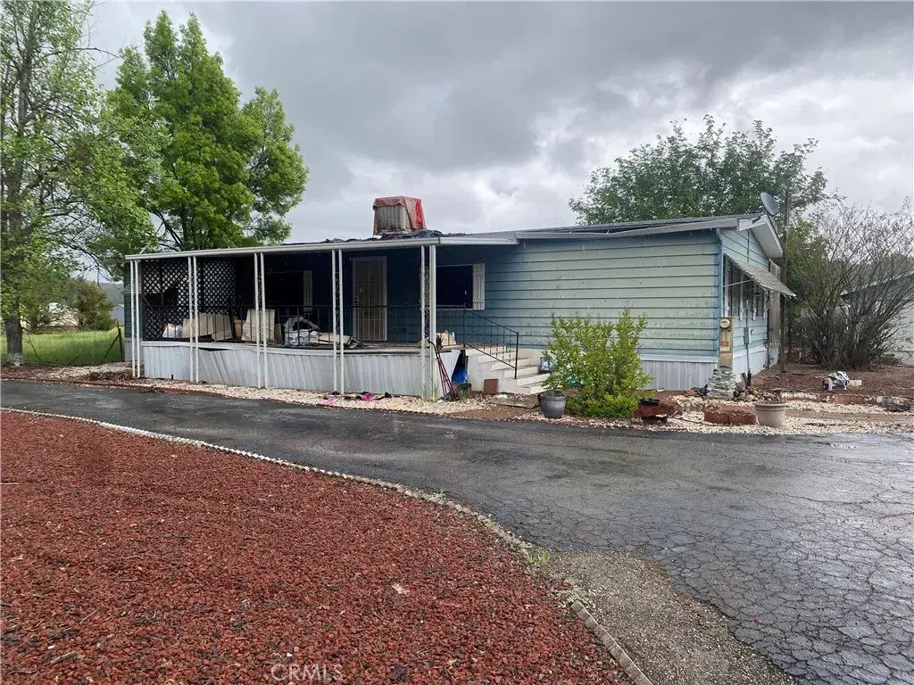 11862 Old Spruce Grove, Lower Lake