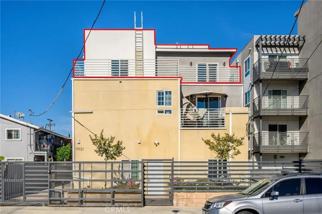 11731 Runnymede Street 3, North Hollywood