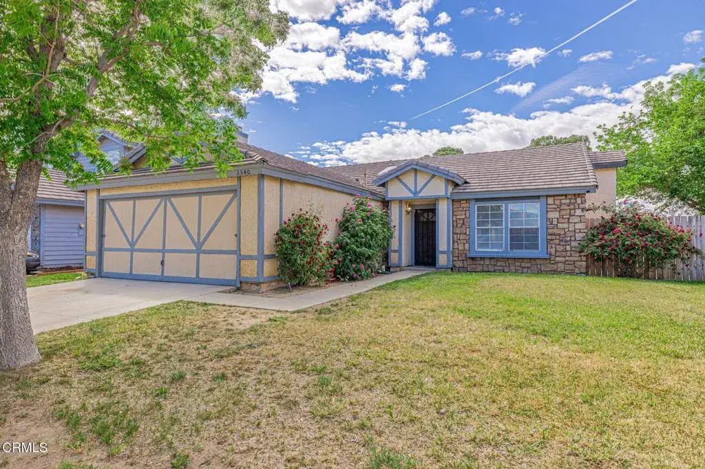 2340 Lightcap Street, Lancaster