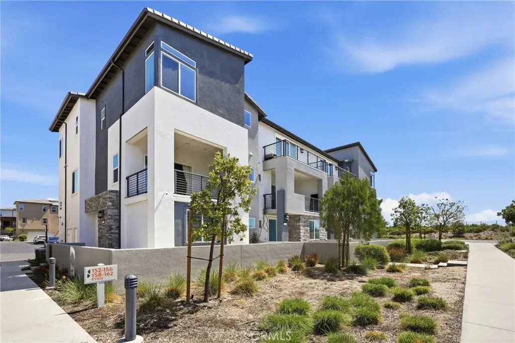 158 Restore, Irvine