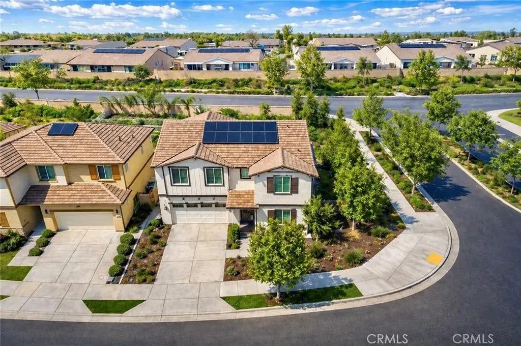 24320 Insignia, Menifee