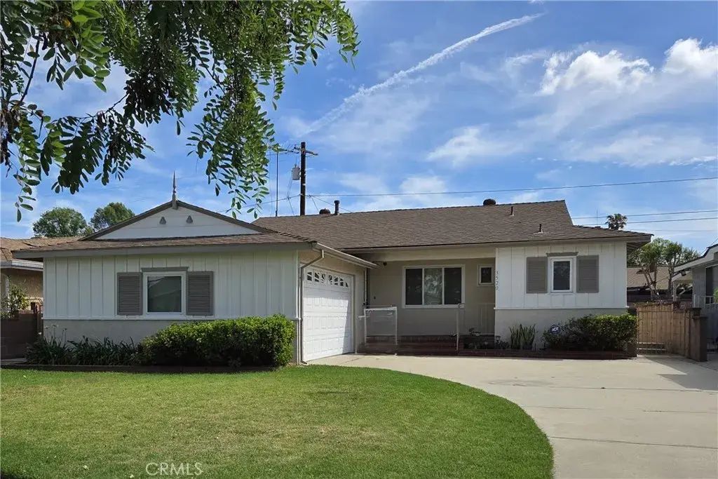 3520 E Harding, Long Beach