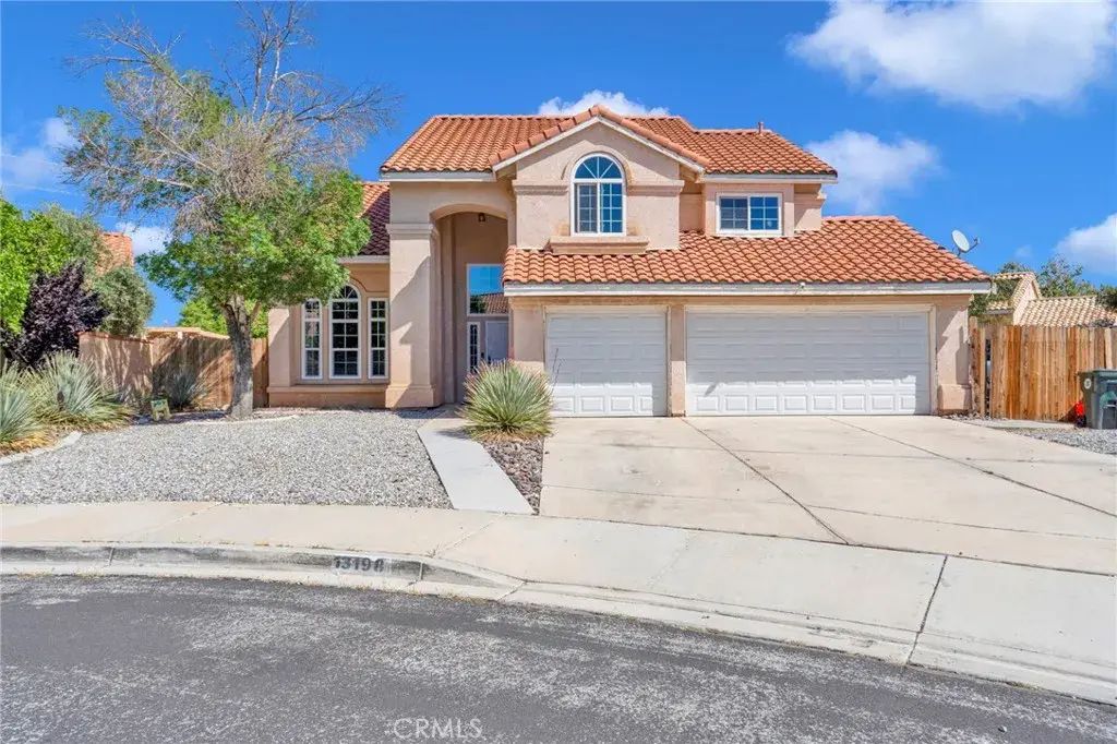 13198 Blue Mesa Court, Victorville
