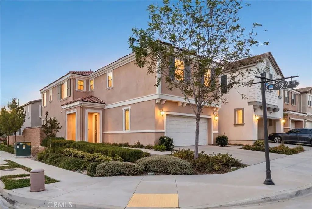 5338 Matera Lane, Fontana