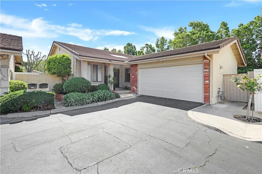 14091 Dryden Lane, Santa Ana