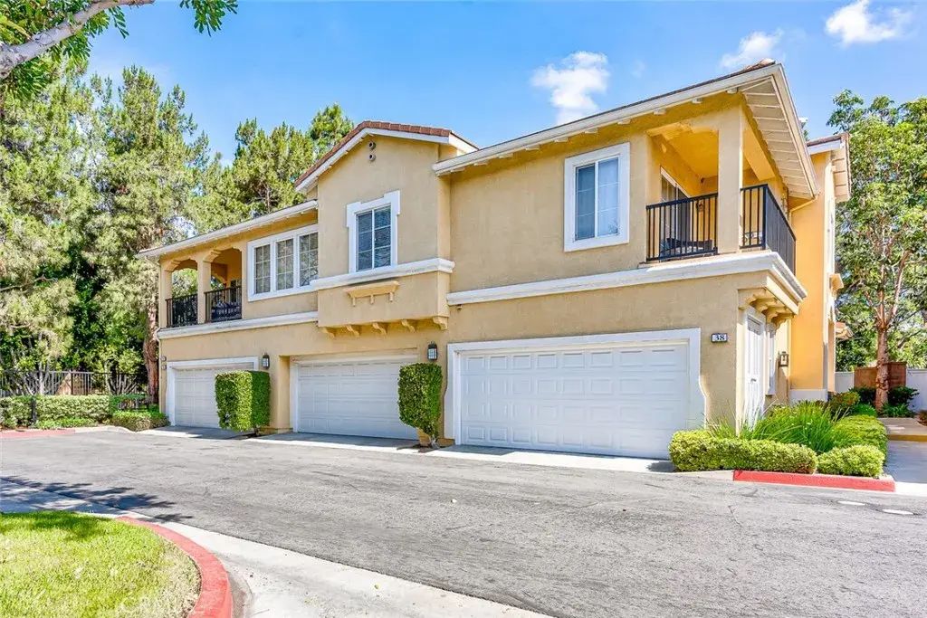 38 Daisy, Irvine