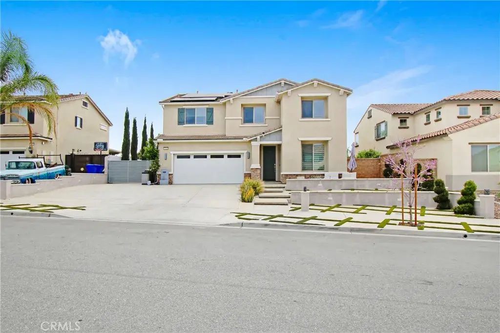7719 Poppy, Fontana