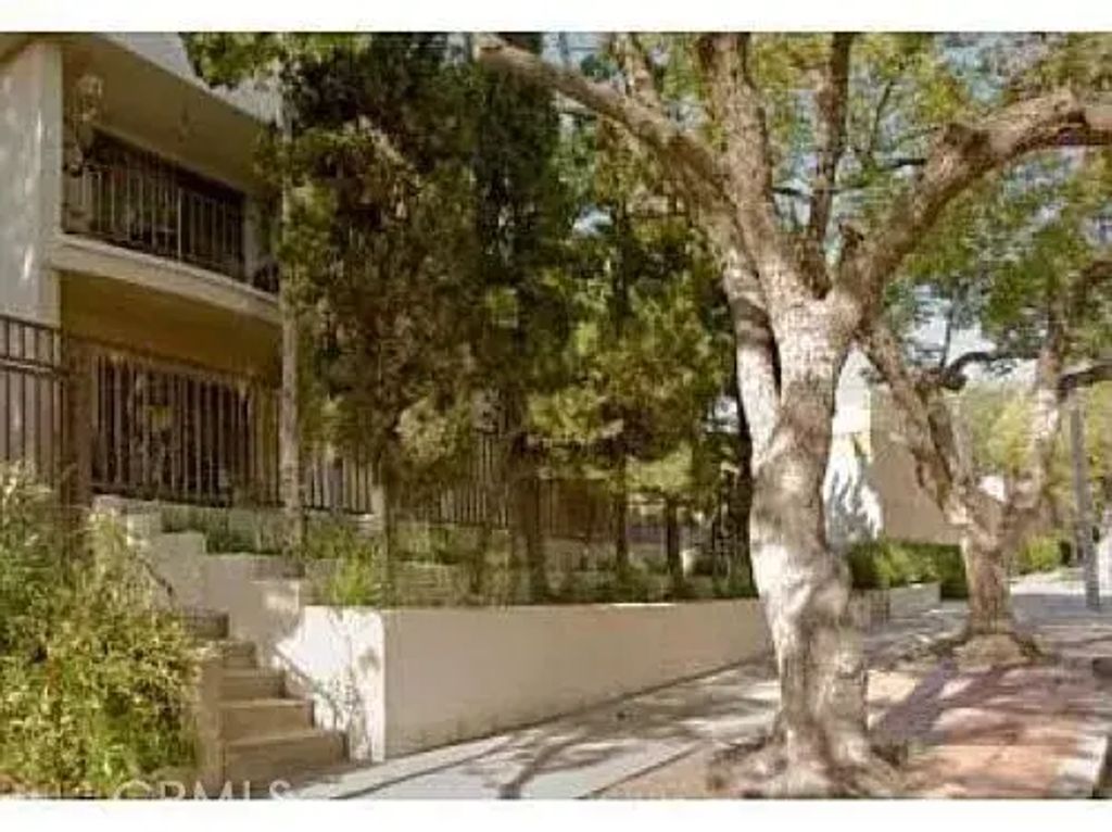 631 San Jose F, Burbank