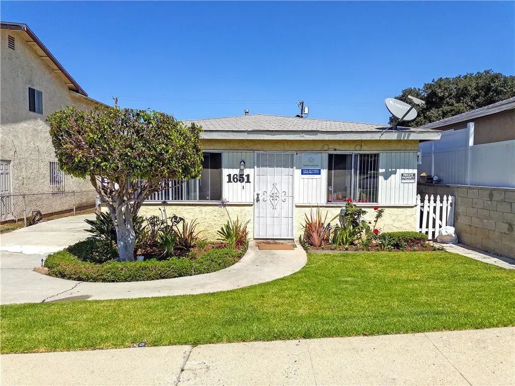 1651 251st, Harbor City